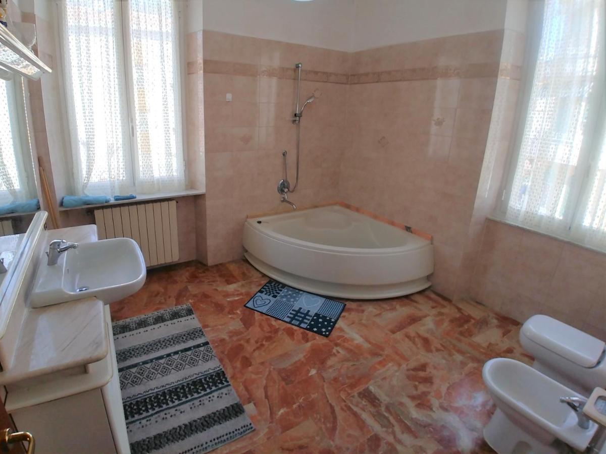 La Romantica Levanto Kültér fotó
